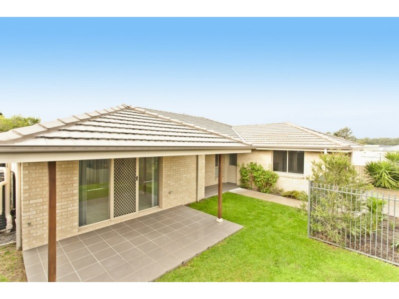 9A Edward Windeyer Way, Raymond Terrace NSW 2324