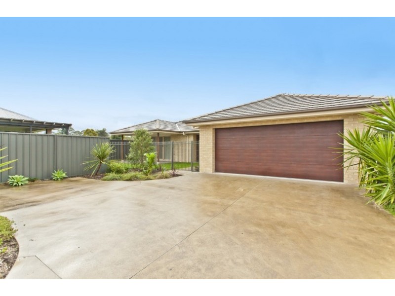 9A Edward Windeyer Way, Raymond Terrace NSW 2324