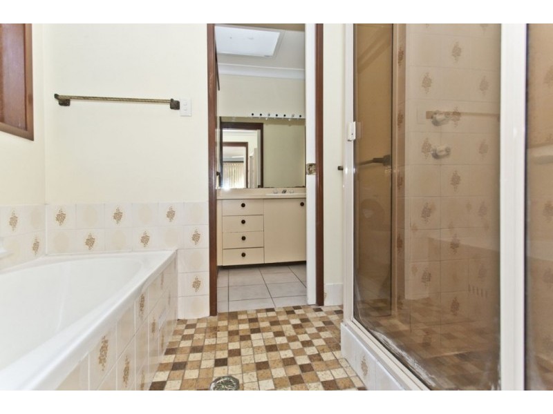 7 Barrellier Close, Raymond Terrace NSW 2324