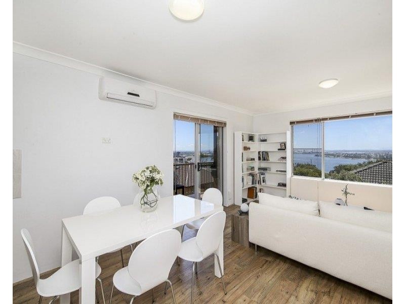 6/39 CHURCH STREET, The Hill NSW 2300