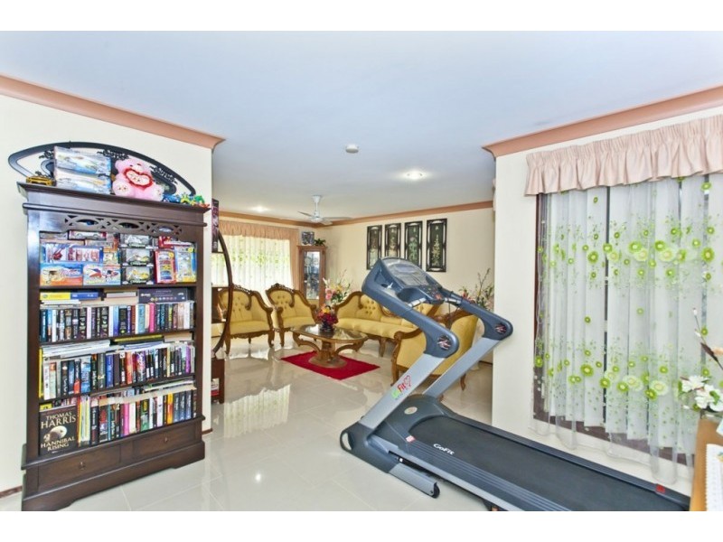 10 Middleton Close, Raymond Terrace NSW 2324