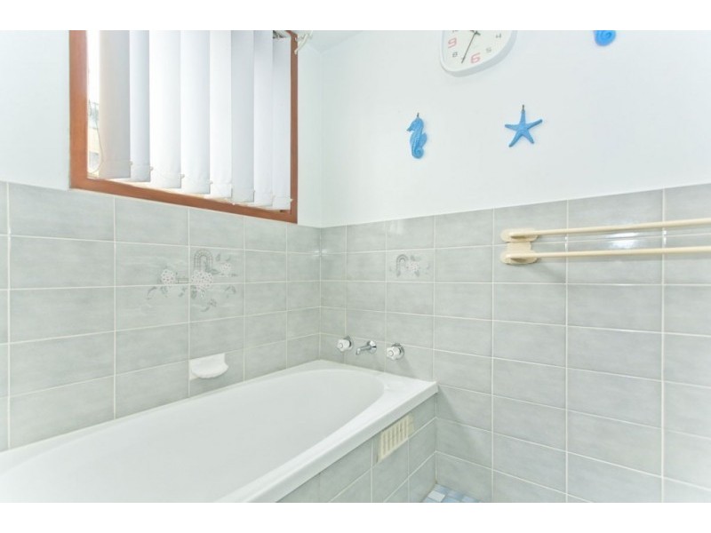 10 Middleton Close, Raymond Terrace NSW 2324