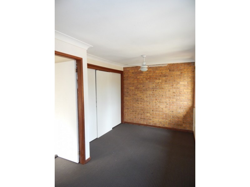 1/4 Mosman Place, Raymond Terrace NSW 2324