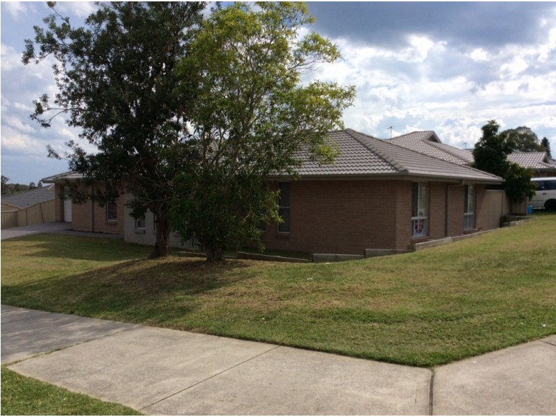 27 Closebourne Way, Raymond Terrace NSW 2324