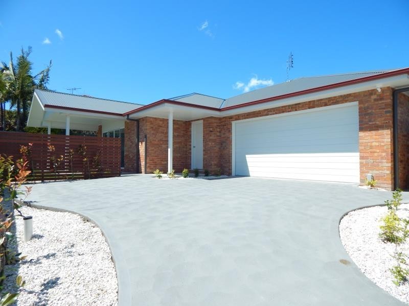 2/77 DALYELL WAY, Raymond Terrace NSW 2324