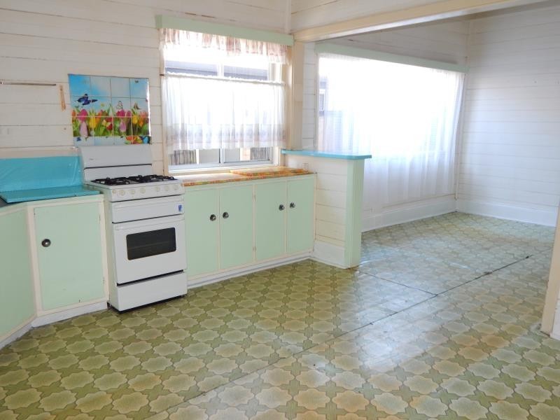 72 DUNBAR STREET, Stockton NSW 2295