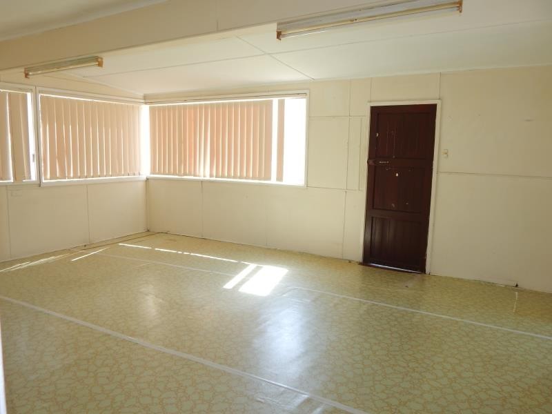 72 DUNBAR STREET, Stockton NSW 2295