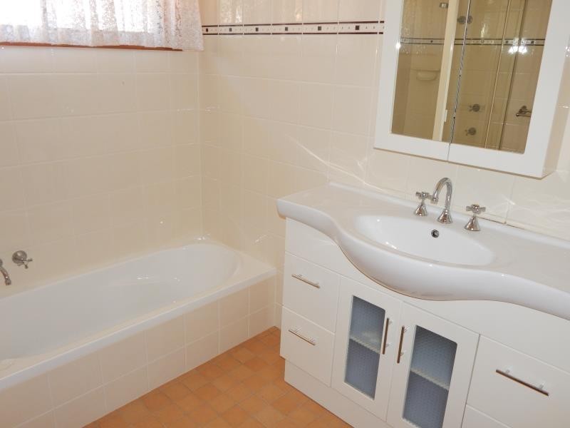 4 GARDEN AVENUE, Raymond Terrace NSW 2324