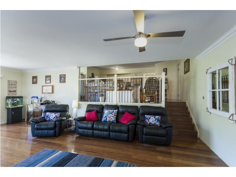 1 Cambrian Place, East Maitland NSW 2323