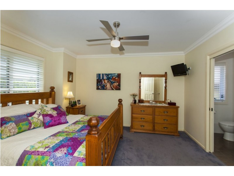 1 Cambrian Place, East Maitland NSW 2323