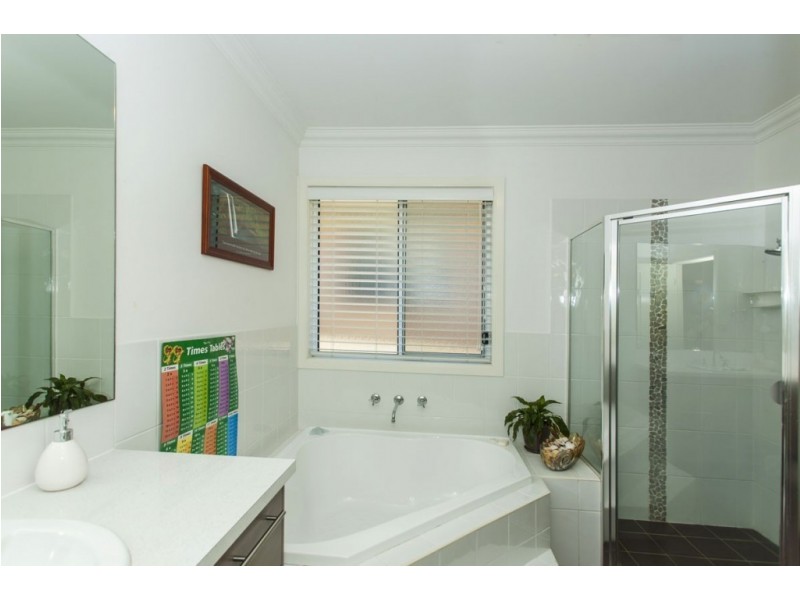 1 Cambrian Place, East Maitland NSW 2323