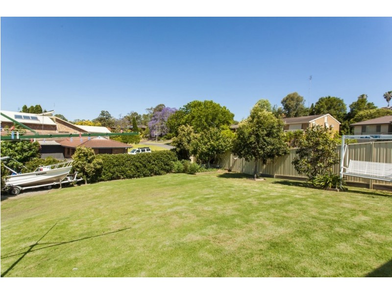 1 Cambrian Place, East Maitland NSW 2323