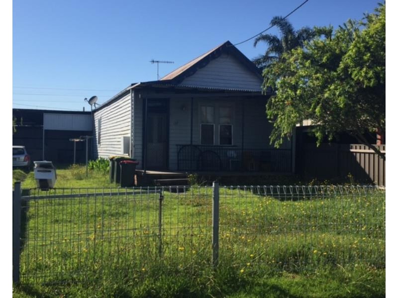 137 KINGS ROAD, New Lambton NSW 2305