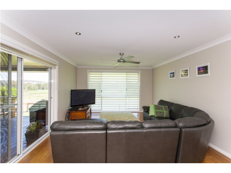 41 Holwell Circuit, Raymond Terrace NSW 2324