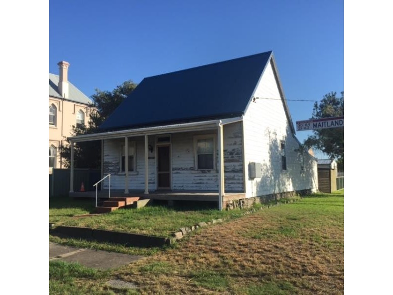 30 MAITLAND STREET, Stockton NSW 2295