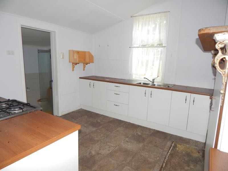 30 MAITLAND STREET, Stockton NSW 2295