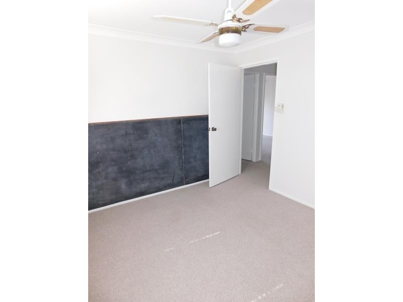 4 HILLSIDE CLOSE, Raymond Terrace NSW 2324