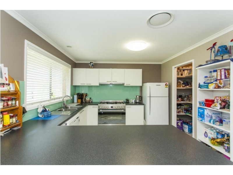 1 Nicolena Crescent, Rutherford NSW 2320