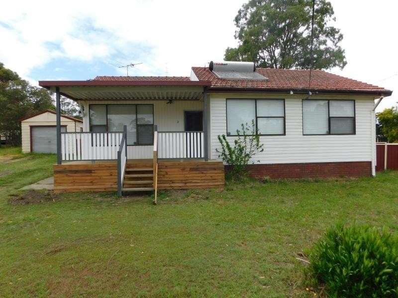 2 MORGAN CRESCENT, Raymond Terrace NSW 2324