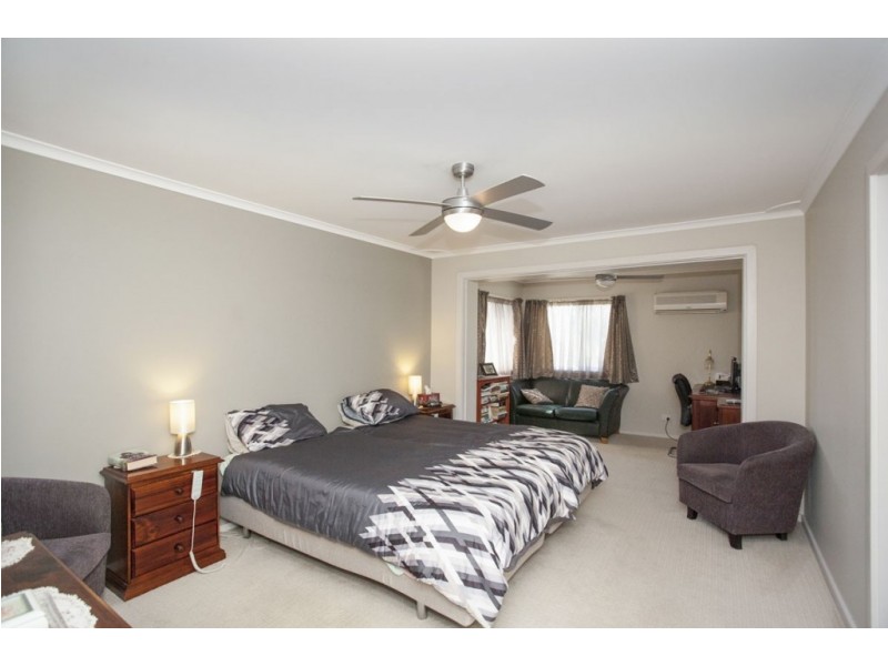 5 Alton Close, Raymond Terrace NSW 2324