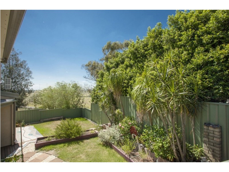 5 Alton Close, Raymond Terrace NSW 2324