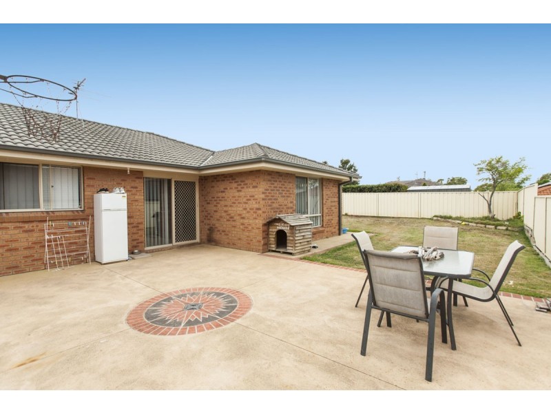 32 April Circuit, Bolwarra Heights NSW 2320