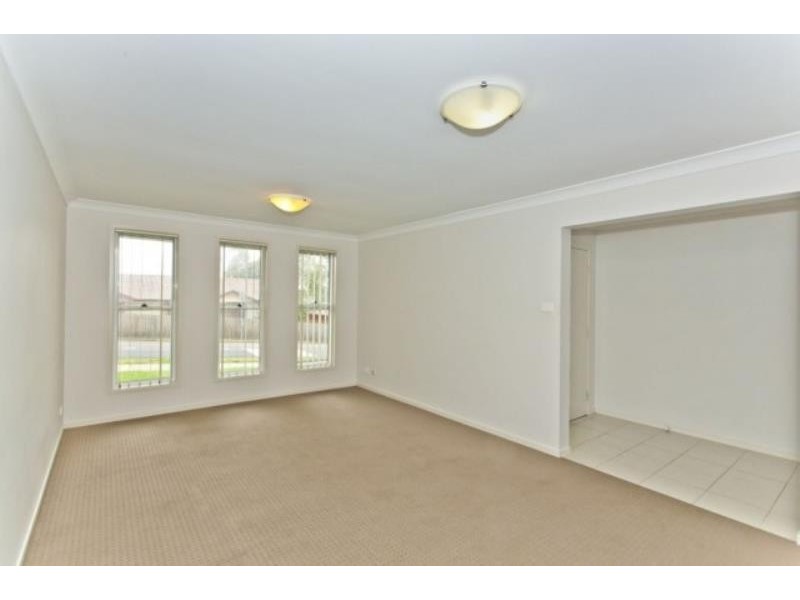 27 CLOSEBOURNE WAY, Raymond Terrace NSW 2324