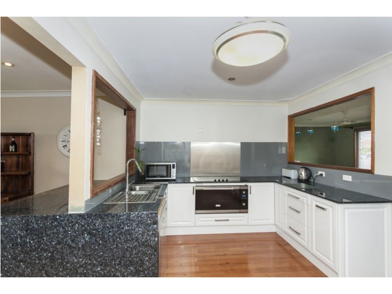 17 Annette Close, Woodberry NSW 2322