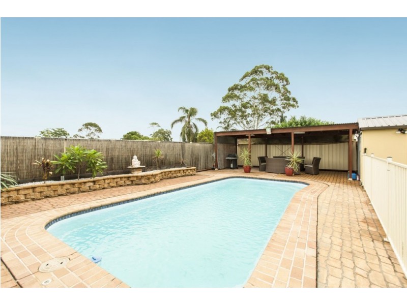 17 Annette Close, Woodberry NSW 2322