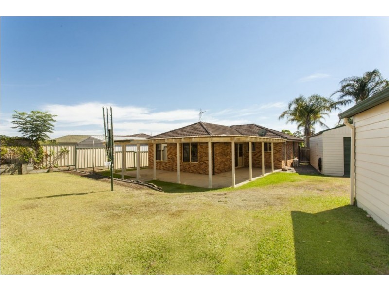 22 Jessica Close, Raymond Terrace NSW 2324