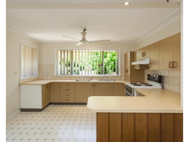 20 PARKWAY AVENUE, Raymond Terrace NSW 2324