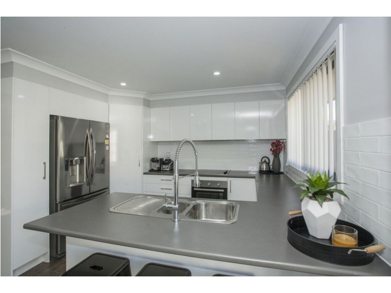 34 Evelyn Crescent, Thornton NSW 2322