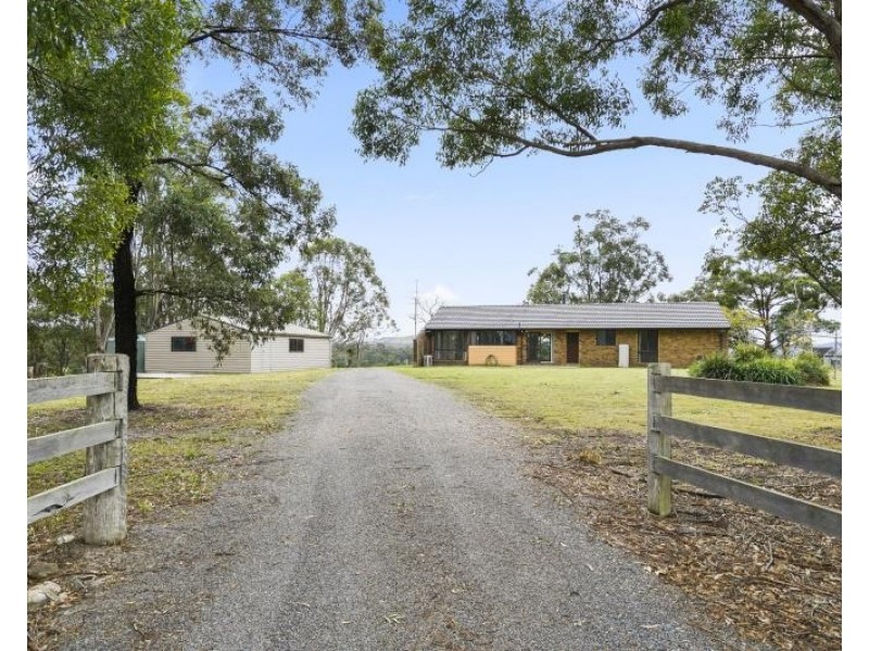 19 ROYSETON AVENUE, Clarence Town NSW 2321