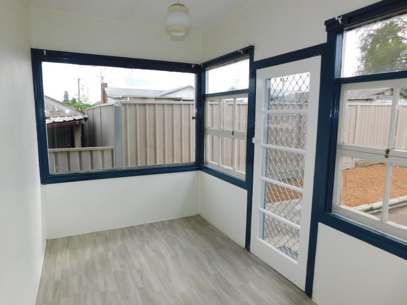 1 WOOD STREET, Raymond Terrace NSW 2324