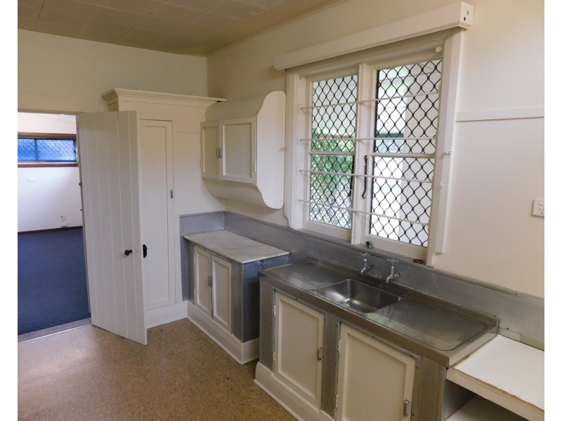 33 Sturgeon Street, Raymond Terrace NSW 2324
