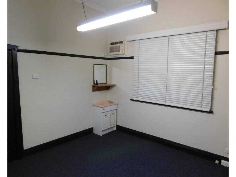 33 Sturgeon Street, Raymond Terrace NSW 2324