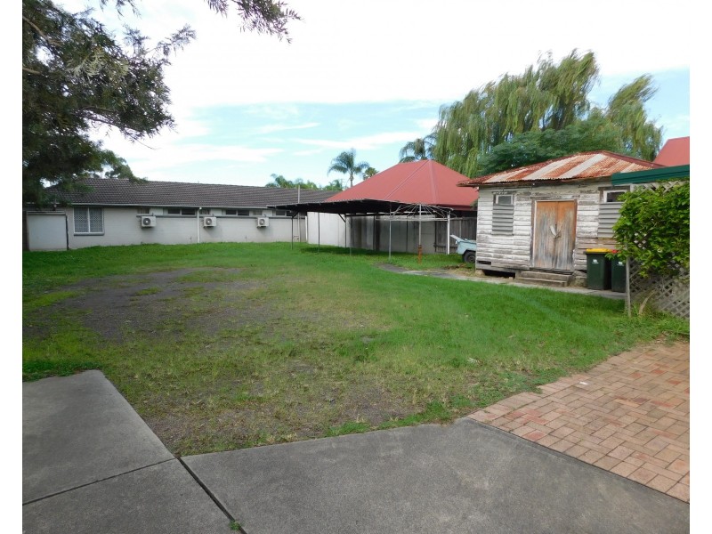 33 Sturgeon Street, Raymond Terrace NSW 2324