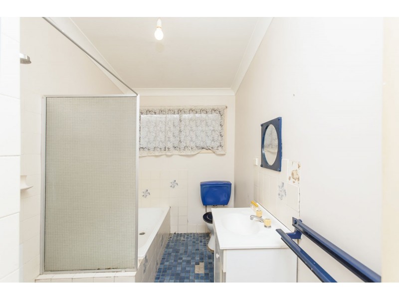 9 Sir Keith Place, Karuah NSW 2324