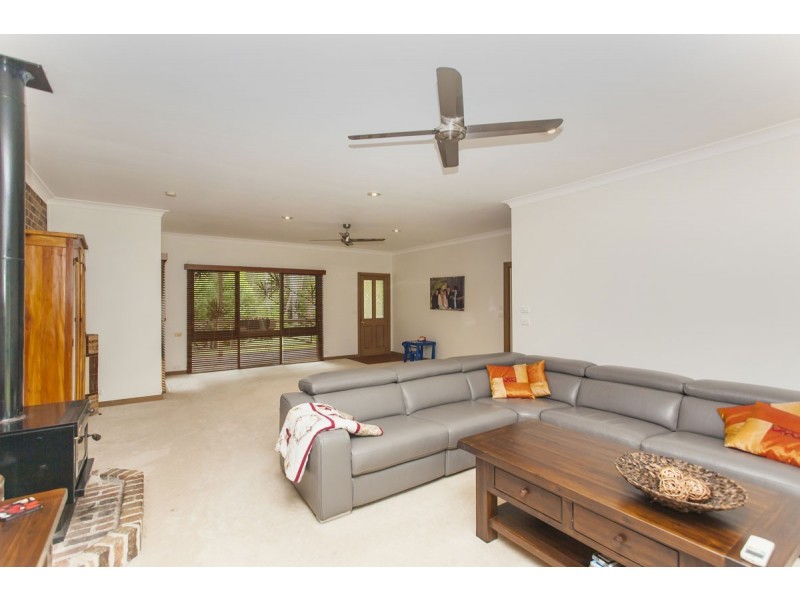 17 Brandy Hill Drive, Brandy Hill NSW 2324