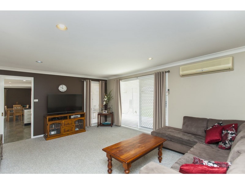 6 Belmore Place, Raymond Terrace NSW 2324