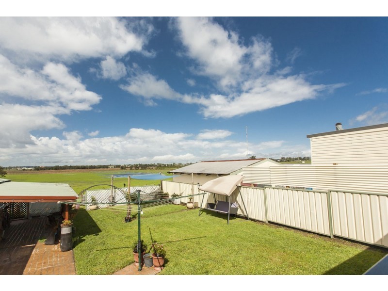 37 Redbill Drive, Woodberry NSW 2322