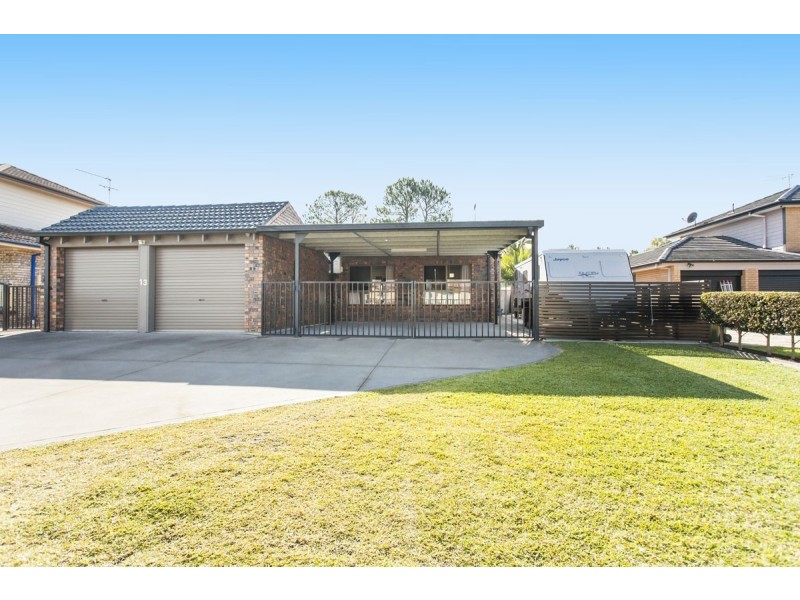 13 Greenslopes Drive, Raymond Terrace NSW 2324