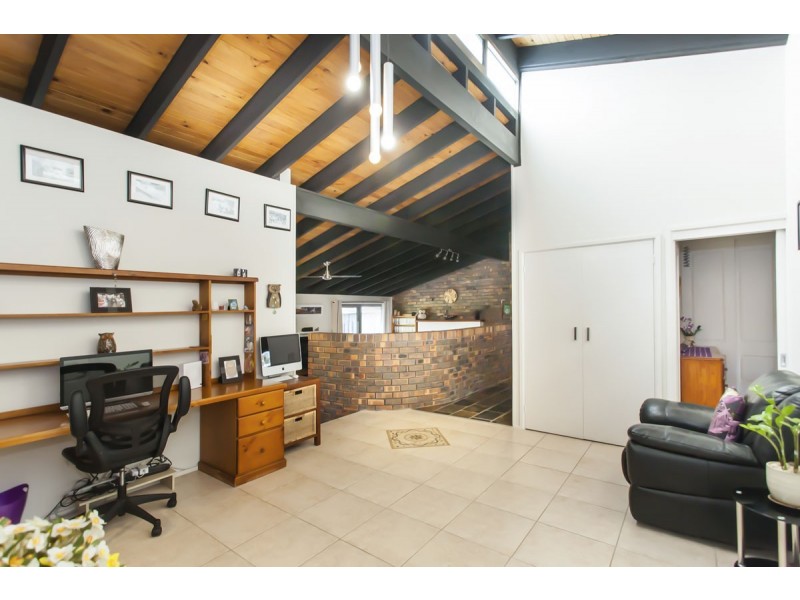 13 Greenslopes Drive, Raymond Terrace NSW 2324