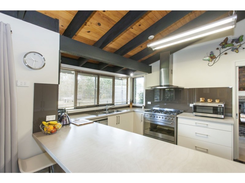 13 Greenslopes Drive, Raymond Terrace NSW 2324
