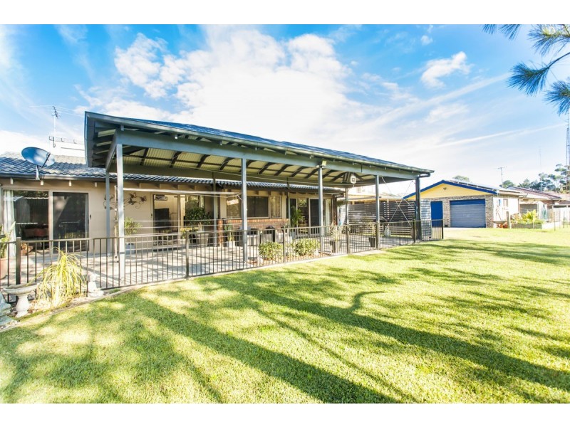 13 Greenslopes Drive, Raymond Terrace NSW 2324