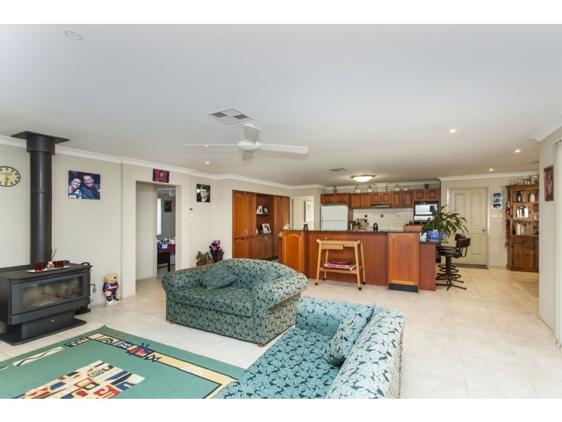 23 Martens Avenue, Raymond Terrace NSW 2324