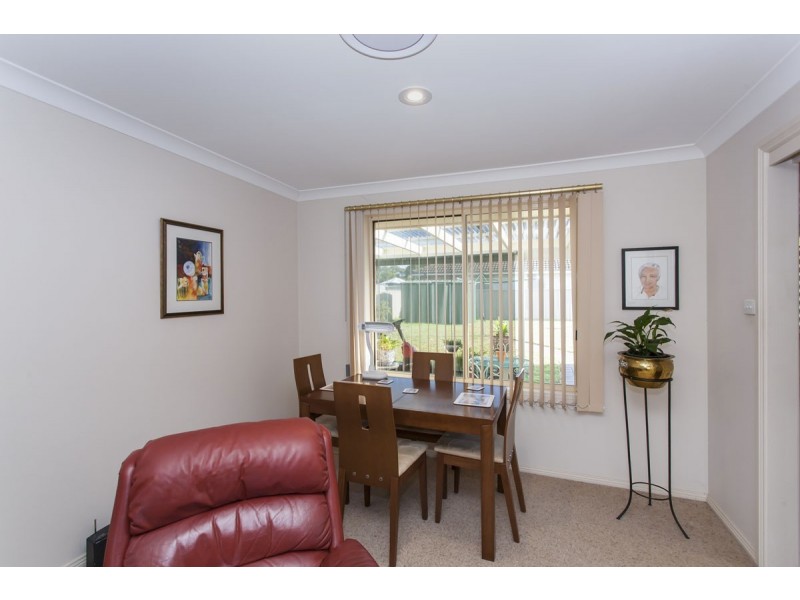 2 Kirkton Close, Raymond Terrace NSW 2324