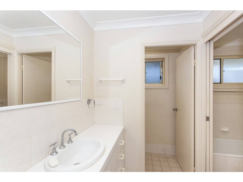 2 Kirkton Close, Raymond Terrace NSW 2324