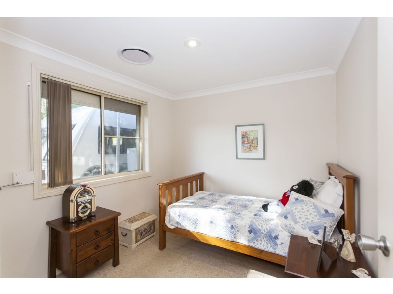 2 Kirkton Close, Raymond Terrace NSW 2324