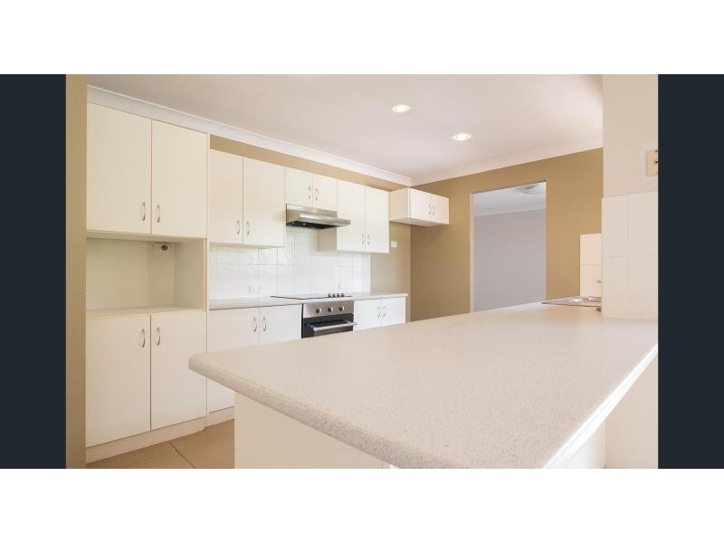 21 BEATON AVENUE, Raymond Terrace NSW 2324